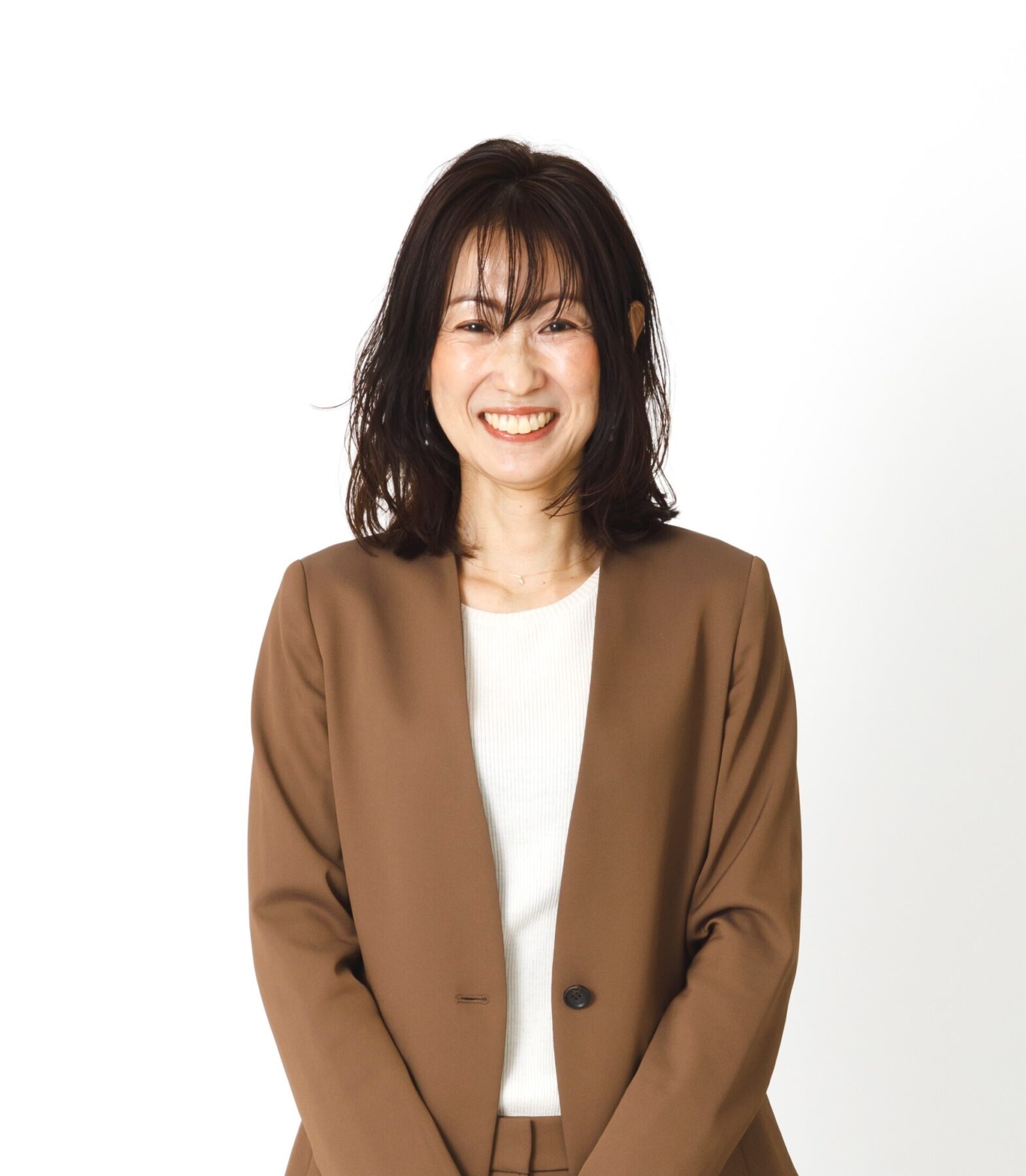 老人ホーム相談員 田中 加奈子さんの顔写真