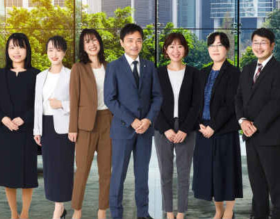 司法書士法人グループのメンバー集合写真